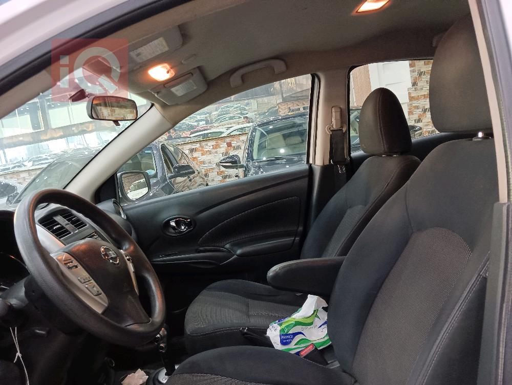 Nissan Versa